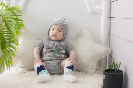 泰安宝宝几个月能嘎嘎大笑